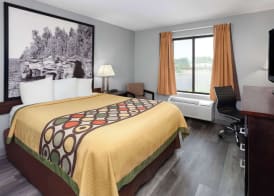 Super 8 by Wyndham Sun Prairie/Madison E 4