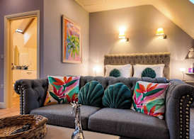 The Pheasant Public House & Hotel 4
