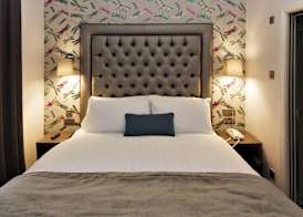 The Eaton Townhouse 5