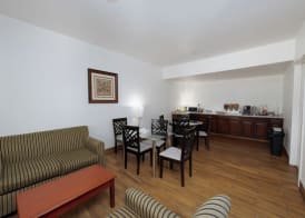 America Inn & Suites 3