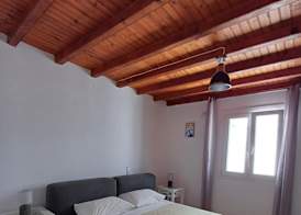 Manos Rooms 2