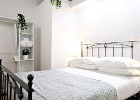 Wine Apartments Florence Ribolla 2