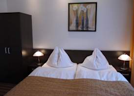 A1 Royal Plaza 3