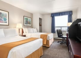 Emerald Hotel & Suites Calgary Airport 4
