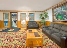 Super 8 by Wyndham Plano/Dallas Area 2