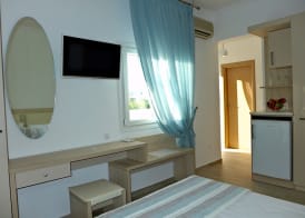 Amaryllis Beach Hotel 3