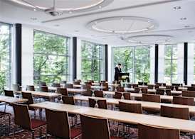 Movenpick Hotel Hamburg 2