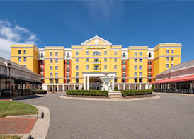 Hampton Inn & Suites Charlotte/SouthPark at Phillips Place 5