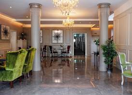 Brook Lodge Boutique Hotel 5