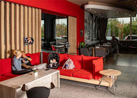 Ibis Sofia Airport Hotel 3