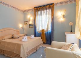 Lucca Franco's Villa 3
