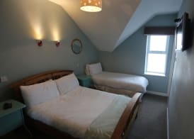 Rolling Wave Guesthouse 5