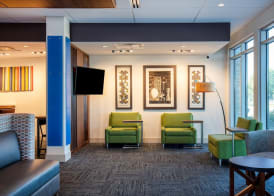Holiday Inn Express & Suites BELOIT by IHG 4