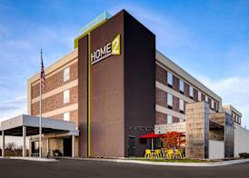 Home2 Suites By Hilton DeKalb 2