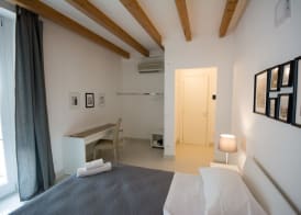 Suites and Apartment 5