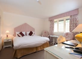 Cwrt Bleddyn Hotel & Spa 4