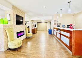 Comfort Inn & Suites Montgomery East Carmichael Rd 4