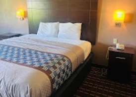 GOVERNORS INN 3