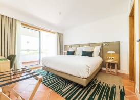 The Patio Suite Hotel 5