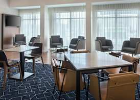 Courtyard by Marriott Silver Spring North/White Oak 2