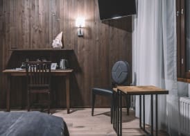 Santa's Hotel Aurora & Igloos 2