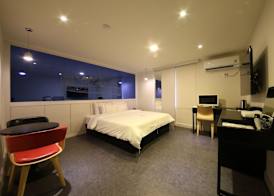 Winner Hotel 5