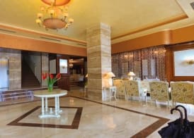 Hotel Roman by Dumbrava Business Resort 2