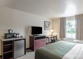 Cobblestone Hotel & Suites - Greenville 4
