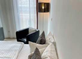 Smart Carrara Apartments 4