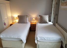 Cherry End Bed and Breakfast 5
