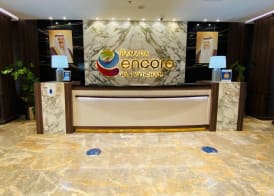 Ramada Encore by Wyndham Kuwait Downtown 2