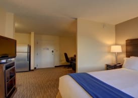 Holiday Inn Express & Suites ALPHARETTA - WINDWARD PARKWAY by IHG 3