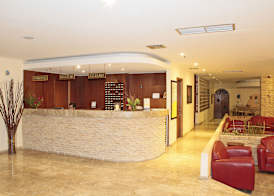 Roseland's Hotel 2