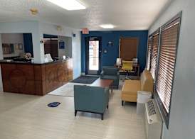 Days Inn by Wyndham Muncie -Ball State University 4