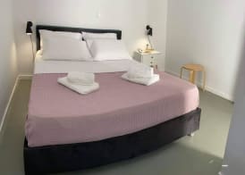 Sabbia Apartments 100m from Perissa Beach 5