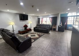 Americas Best Value Inn & Suites Jackson, TN 3