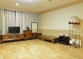 Ramada by Wyndham Songdo 5