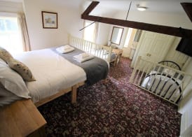 The Kings Arms Hotel 5