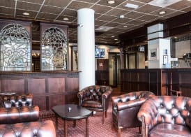 Chesterfield Hotel 5
