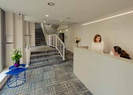 PREMIER SUITES Reading 2