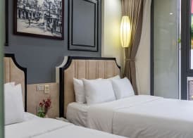 Bella Premier Hotel & Rooftop Skybar 4