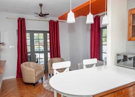 Phoenix Luxury Self Catering Apartments 3