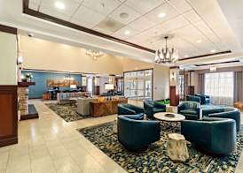 DoubleTree by Hilton Front Royal Blue Ridge Shadows 5