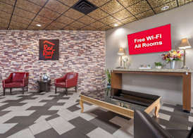 Red Roof Inn La Marque 4