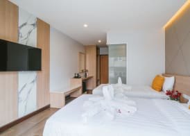 Season Place Hotel 5