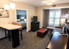 Staybridge Suites ALBANY WOLF RD-COLONIE CENTER by IHG 4