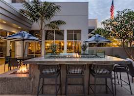 Hilton Garden Inn Santa Barbara/Goleta 2