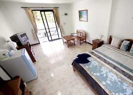 Lotus Friendly Hotel 5