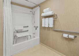 Crowne Plaza GREENVILLE by IHG 3