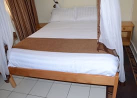 Tents Hotel 5